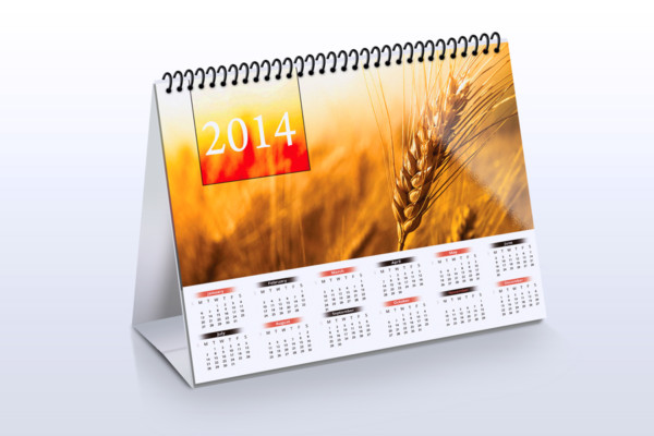 Desk Calendar Mockup PSD