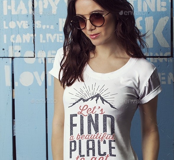30+ Realistic T-Shirt Mockup PSD Designs for Apparel ...