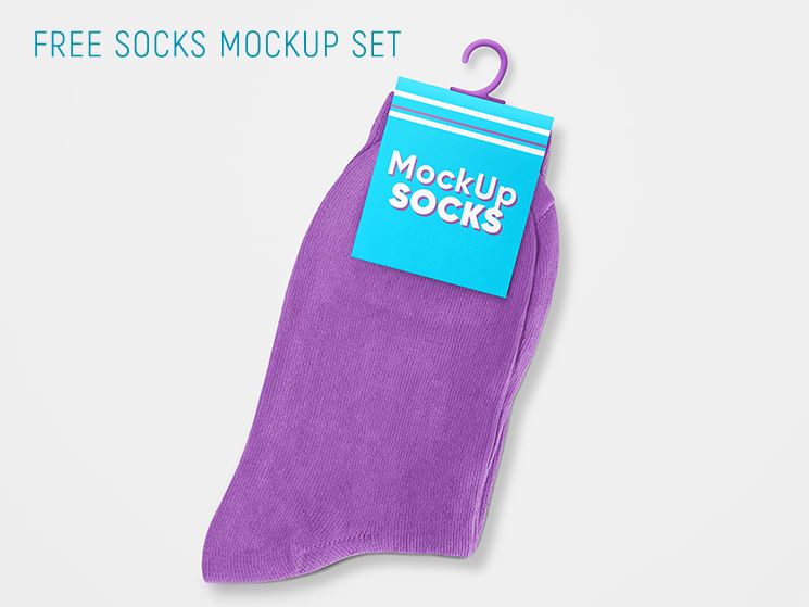 free-socks-mockup-set