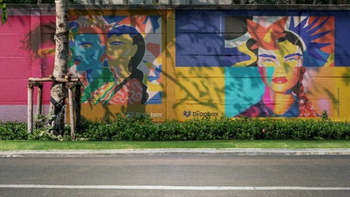 Download 14 Street Mockup Psd For Branding Mural Urban Graphic Cloud