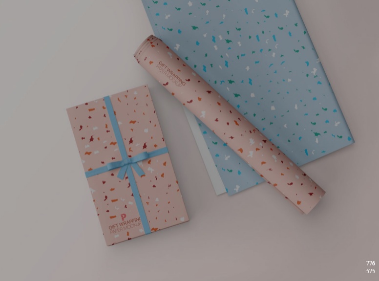 Free Gift Wrapping Mockup