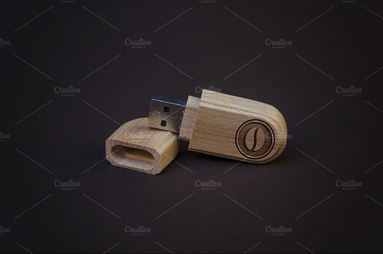 Engraved Flash Drive PSD